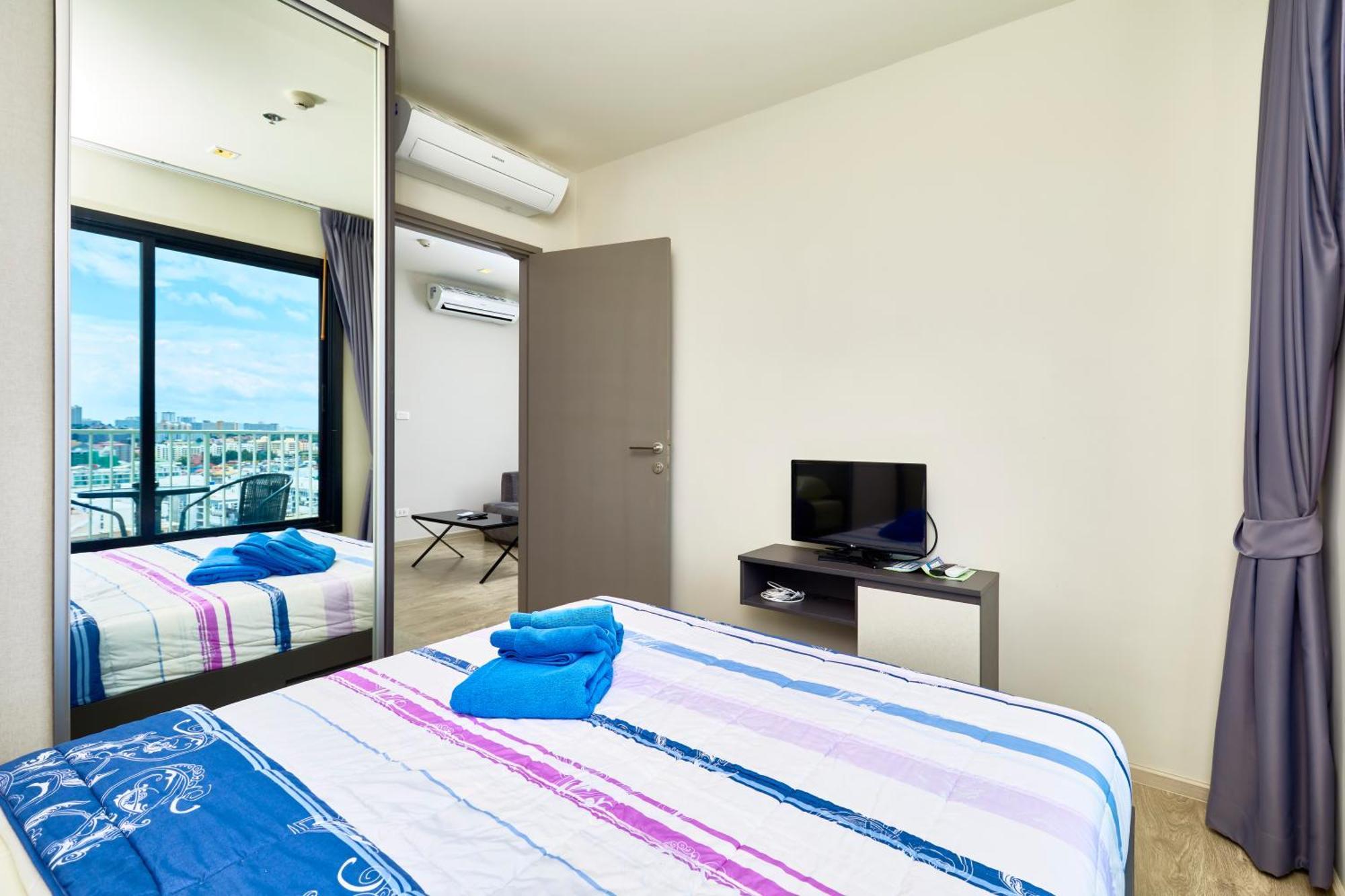 The Base By Tech Apartemen Pattaya