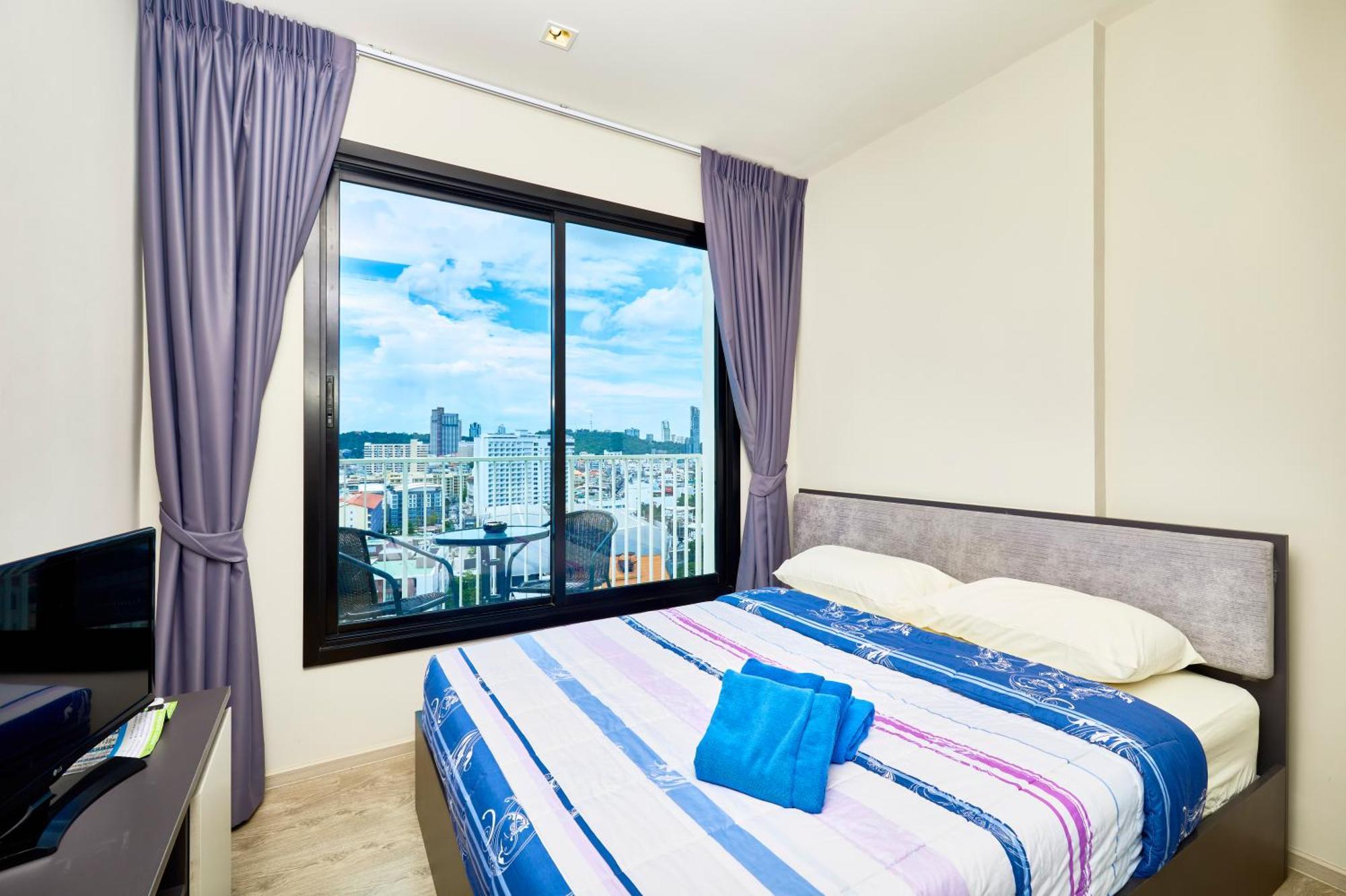 The Base By Tech Apartemen Pattaya